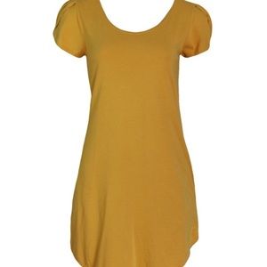 NWOT Blue platypus mustard tunic pockets small